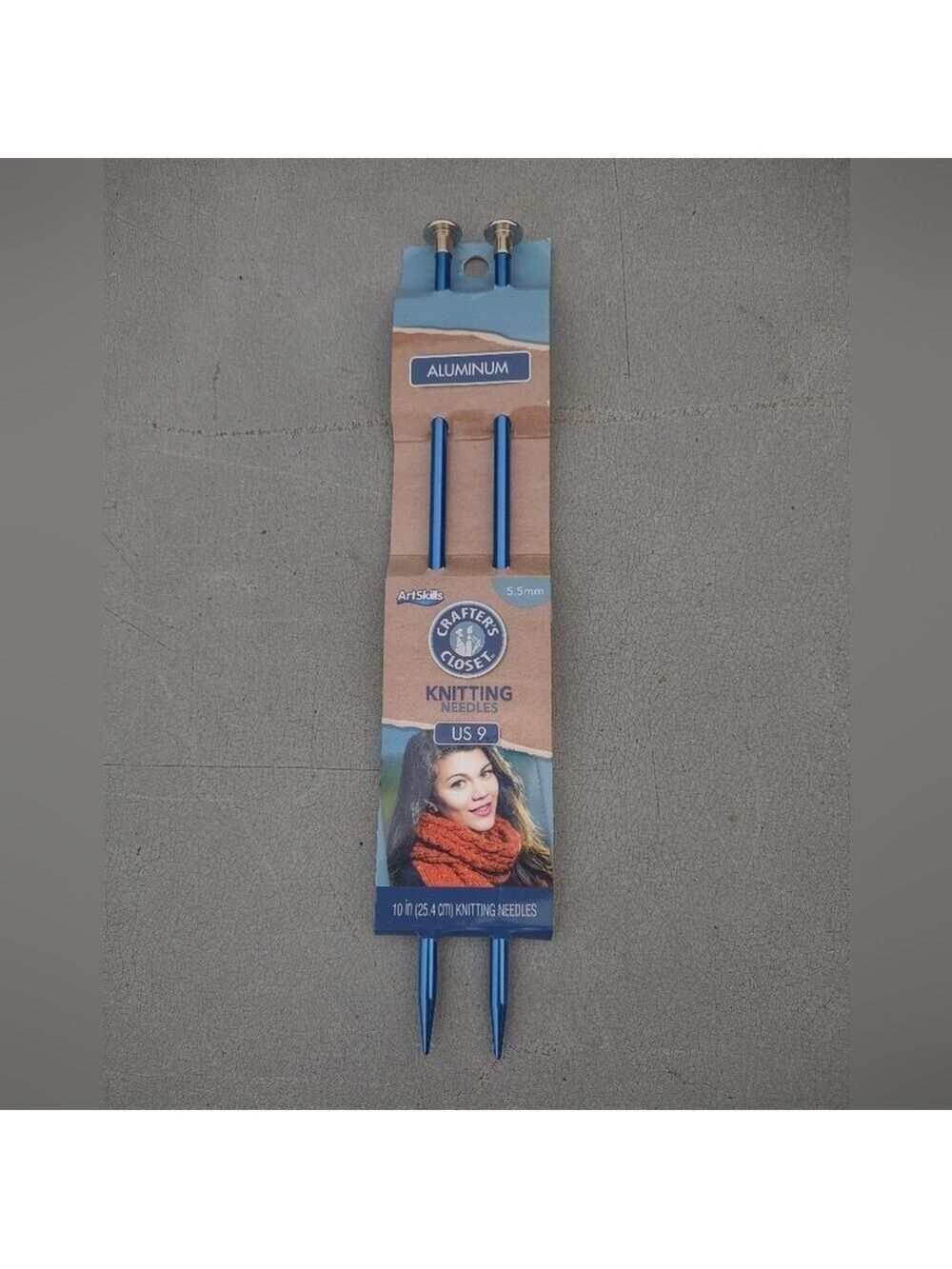2/$10 Crafters Closet Blue Aluminum Knitting Needles Size 5.5MM